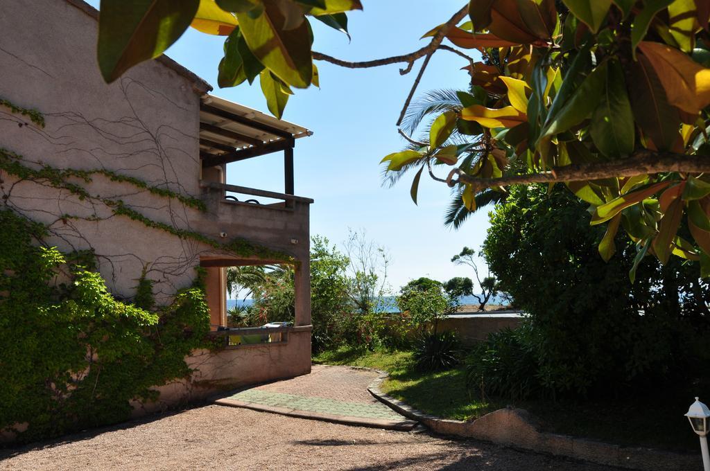 Sole E Mare Aparthotel Santa-Maria-Poggio  Exteriör bild